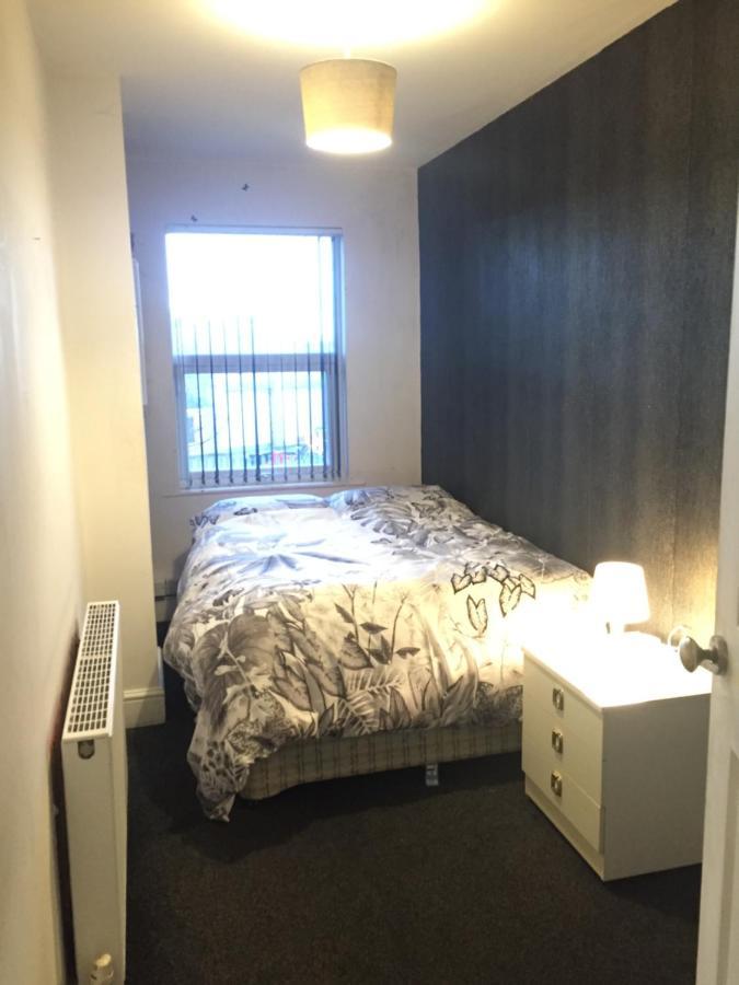 Private Double Room Near City Centre, Ковентри Экстерьер фото